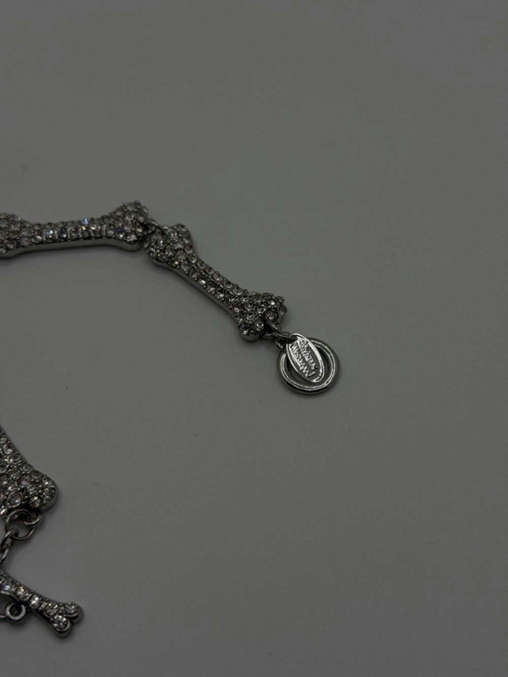 Vivienne Westwood Rhinestone Bone-Link Bracelet - Gunmetal